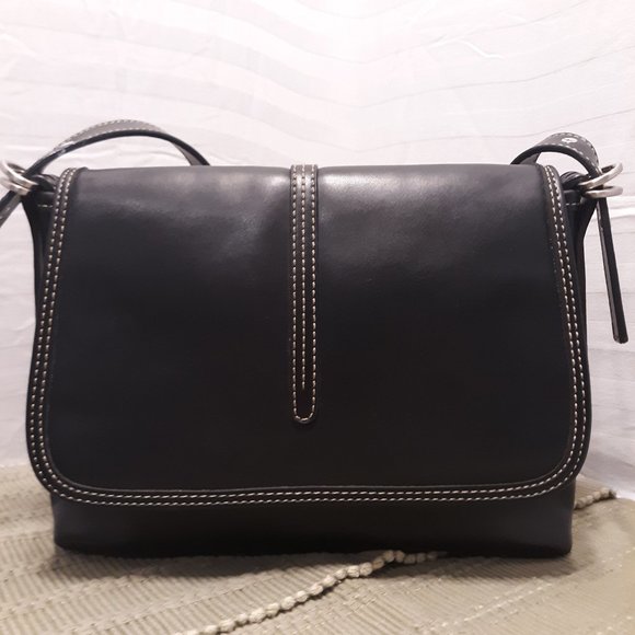 ( Listing # 110) Liz Claiborne Purse, Like New - Picture 2 of 11